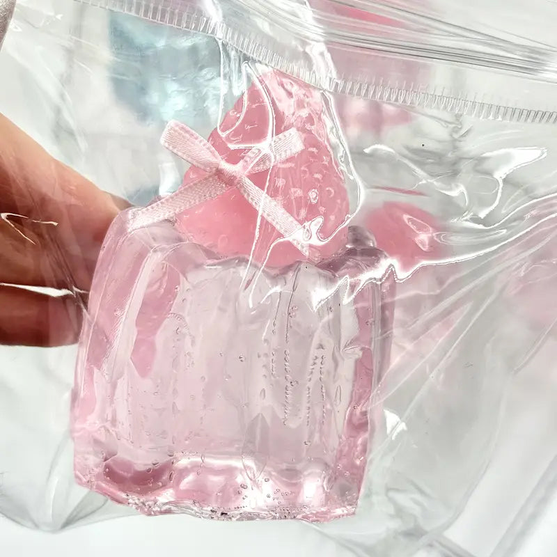 Taba Squishy - Strawberry Cake