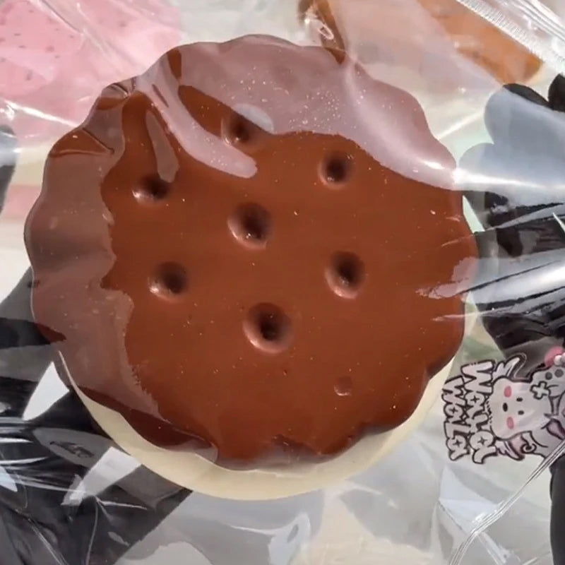 Taba Squishy - Chocolate Sandwich Cookie